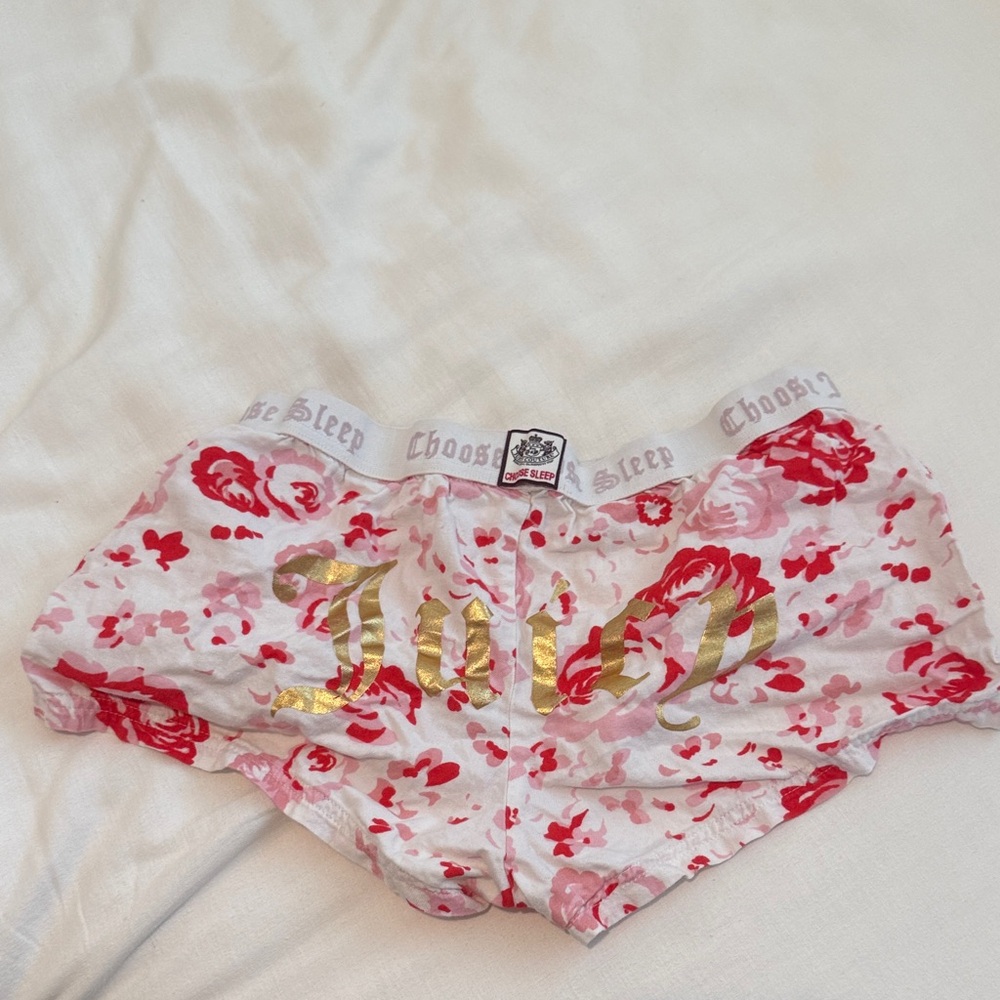 Juicy Couture White Floral Lounge Shorts with Pink & Red Roses SMALL